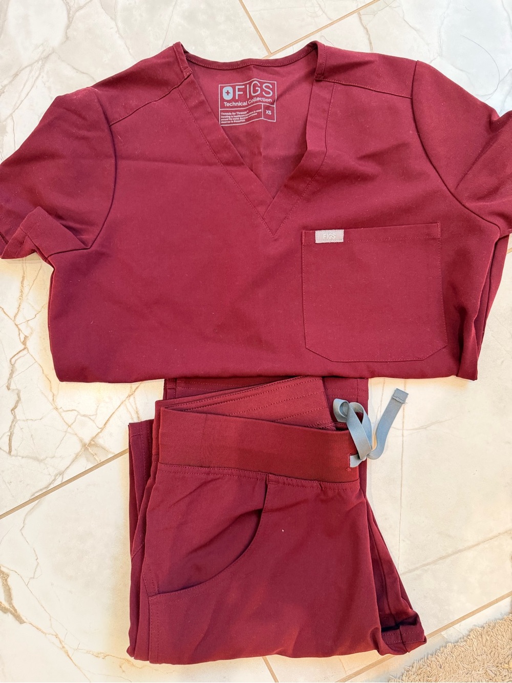 FIGS BURGANDY CATERINA XS/KADE CARGO XST